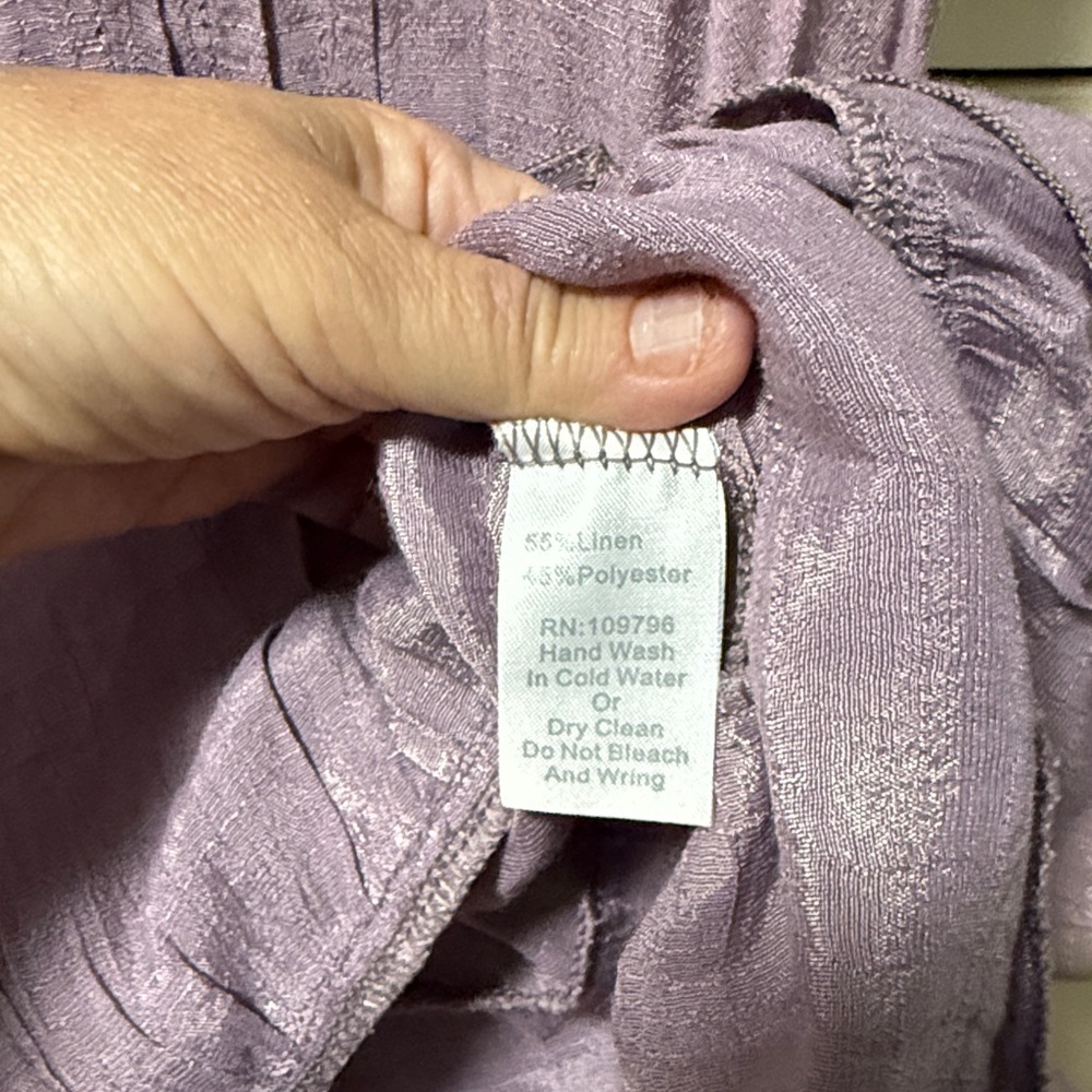 Pretty Angel Mauve Lace Button-Up Top - Picture 6 of 8